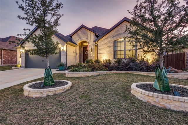 425 Acadia Lane, Forney, TX 75126