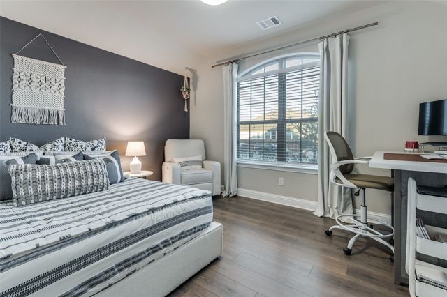 425 Acadia Lane, Forney, TX 75126