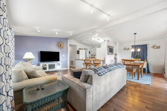 1802 Sunrise Dr., Surfside Beach, SC 29575