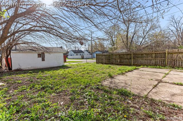 8600 Fielding Street, Detroit, MI 48228