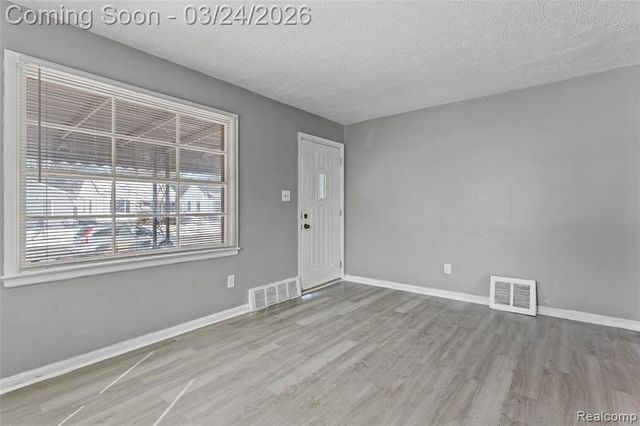 8600 Fielding Street, Detroit, MI 48228