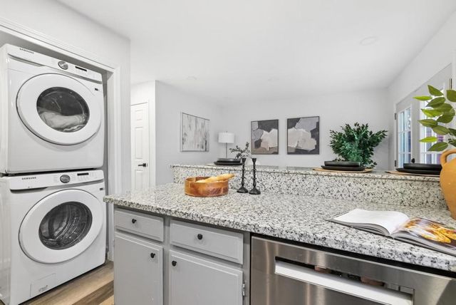 3556 Squirecreek Circle, San Jose, CA 95121