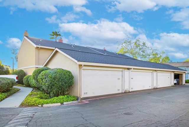 3556 Squirecreek Circle, San Jose, CA 95121