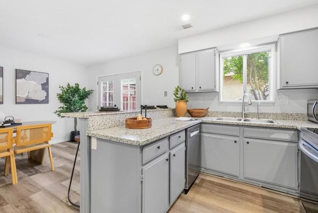 3556 Squirecreek Circle, San Jose, CA 95121