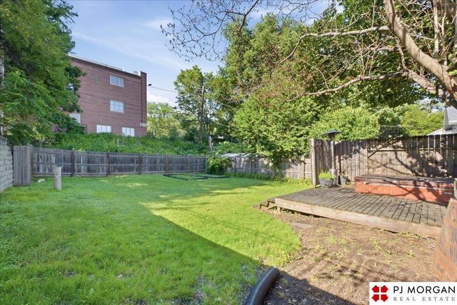 3712 Hawthorne Avenue, Omaha, NE 68131