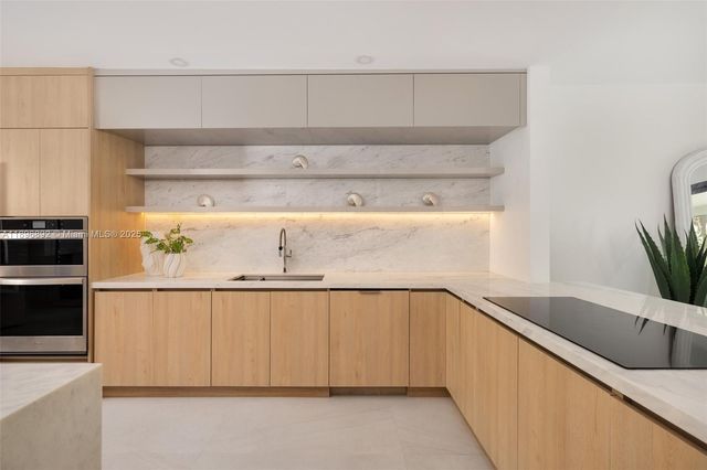 2000 S Bayshore Dr 4, Coconut Grove, FL 33133