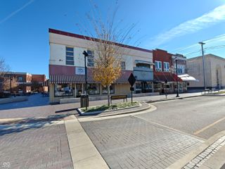 12 S Harrison Street 12-16, 18, Shelbyville, IN 46176