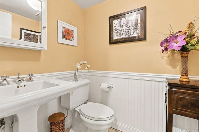 601 Hunters Run, Dobbs Ferry, NY 10522