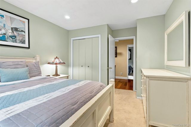 601 Hunters Run, Dobbs Ferry, NY 10522