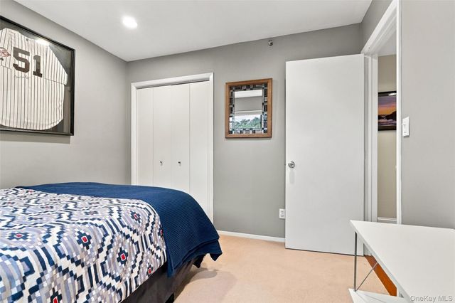 601 Hunters Run, Dobbs Ferry, NY 10522