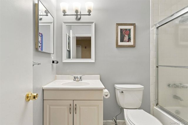 601 Hunters Run, Dobbs Ferry, NY 10522
