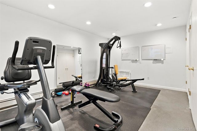 601 Hunters Run, Dobbs Ferry, NY 10522