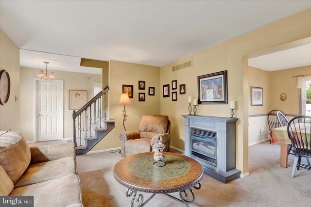 1825 BADGER RD, Bensalem, PA 19020