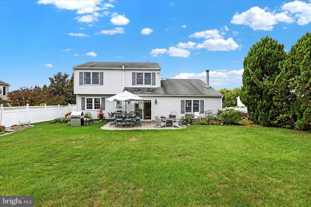 1825 BADGER RD, Bensalem, PA 19020