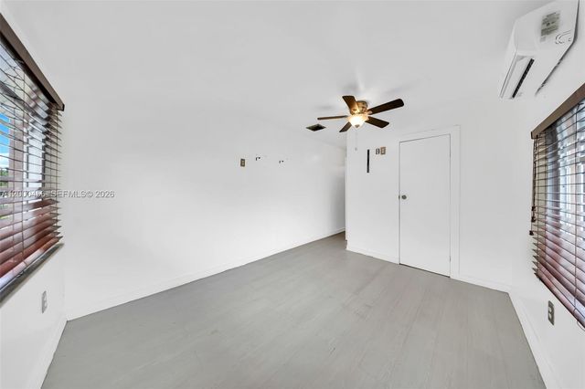 3030 NW 90th St, Miami, FL 33147