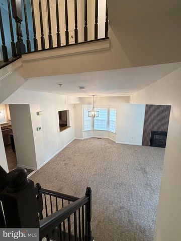 12109 SUTTON LN, Bowie, MD 20720