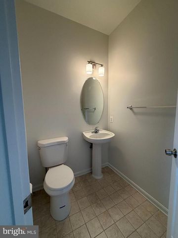 12109 SUTTON LN, Bowie, MD 20720