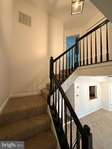 12109 SUTTON LN, Bowie, MD 20720