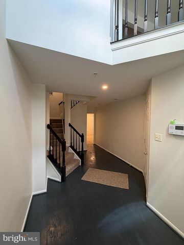 12109 SUTTON LN, Bowie, MD 20720