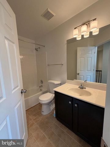 12109 SUTTON LN, Bowie, MD 20720