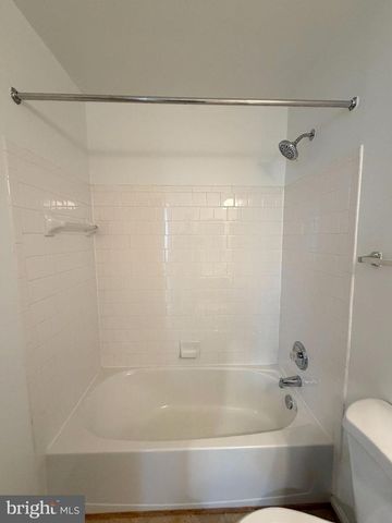 12109 SUTTON LN, Bowie, MD 20720