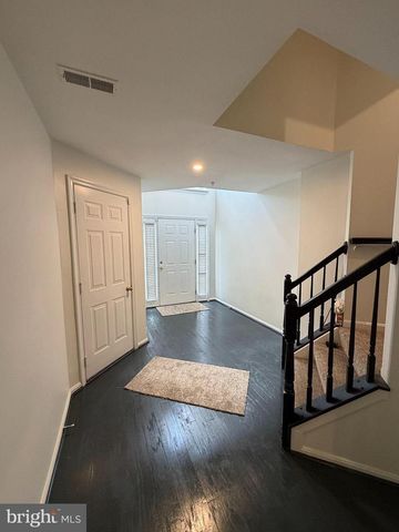 12109 SUTTON LN, Bowie, MD 20720