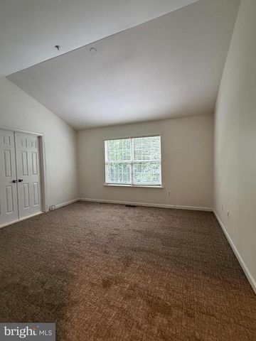 12109 SUTTON LN, Bowie, MD 20720