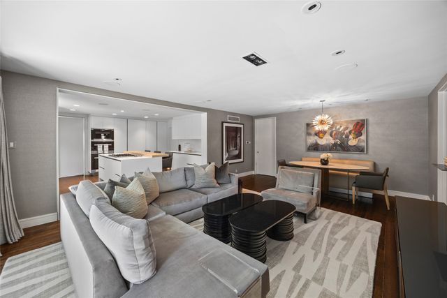 6027 Mimosa Lane, Dallas, TX 75230