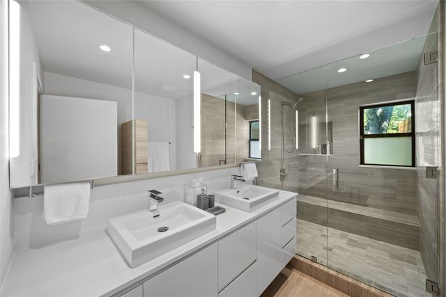 6027 Mimosa Lane, Dallas, TX 75230