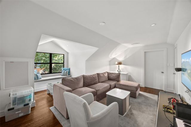 6027 Mimosa Lane, Dallas, TX 75230