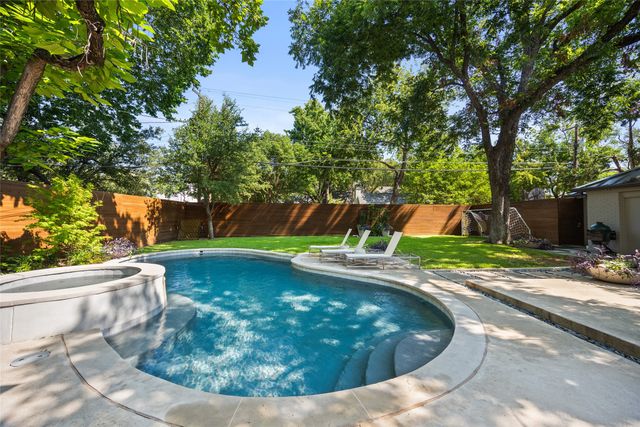 6027 Mimosa Lane, Dallas, TX 75230