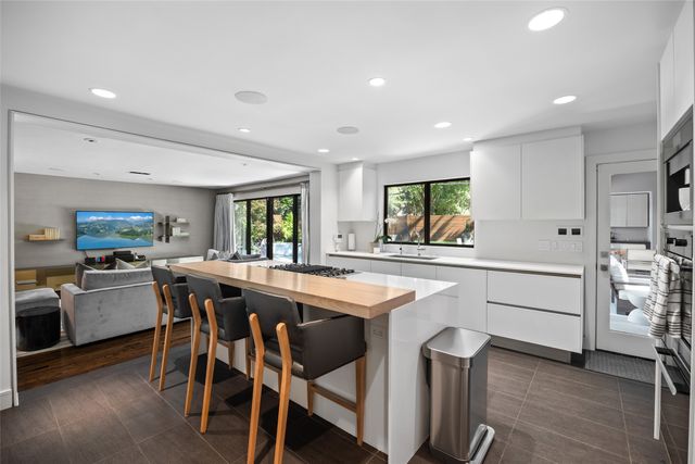 6027 Mimosa Lane, Dallas, TX 75230