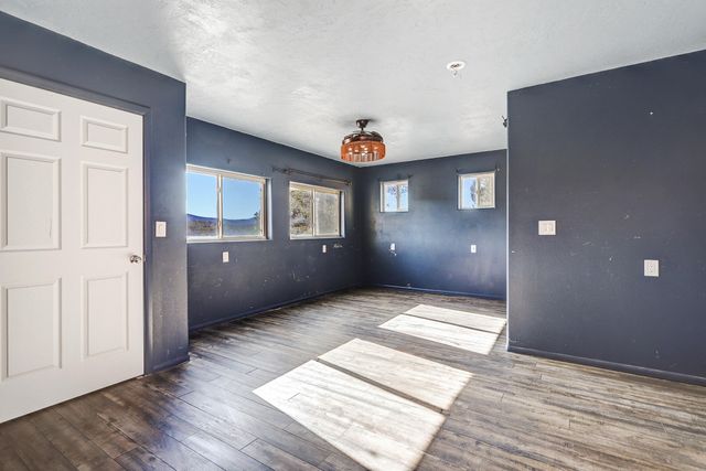 63 Villacitos Road, Tijeras, NM 87059