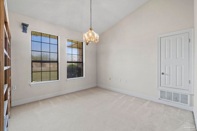 2075 Ceylon Rd, Pensacola, FL 32526