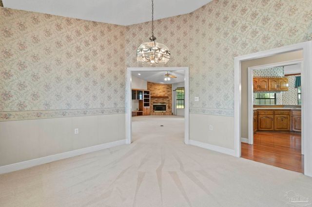 2075 Ceylon Rd, Pensacola, FL 32526