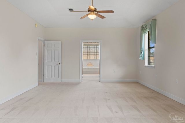 2075 Ceylon Rd, Pensacola, FL 32526