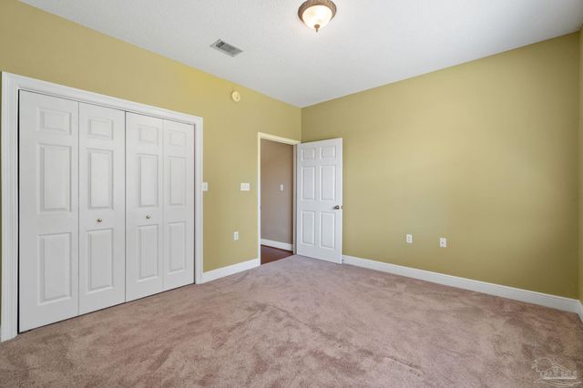 2075 Ceylon Rd, Pensacola, FL 32526