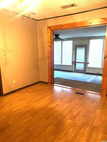 124 E Bethany Road, North Little Rock, AR 72117