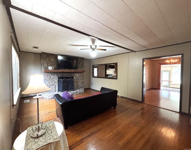 124 E Bethany Road, North Little Rock, AR 72117