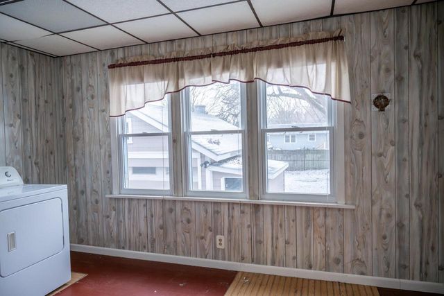 314 W State Street, Mauston, WI 53948