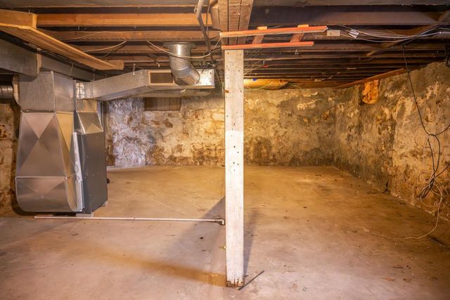 314 W State Street, Mauston, WI 53948