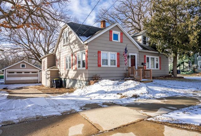 314 W State Street, Mauston, WI 53948