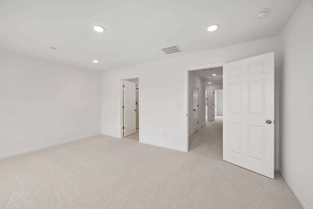 2589 Peaceful Valley Dr, Columbia, TN 38401