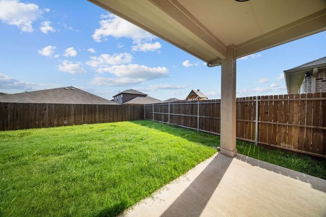 2611 Fieldcrest Lane, Crandall, TX 75114