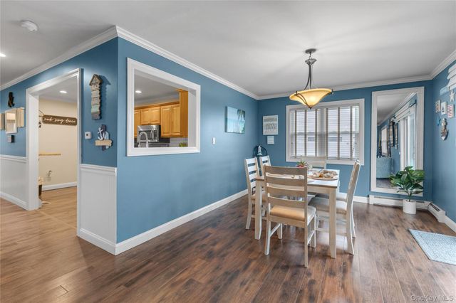 134 W Lido Promenade, Lindenhurst, NY 11757