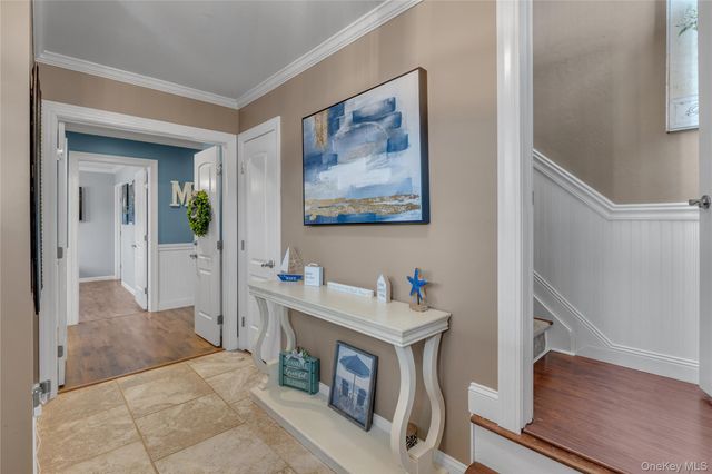 134 W Lido Promenade, Lindenhurst, NY 11757