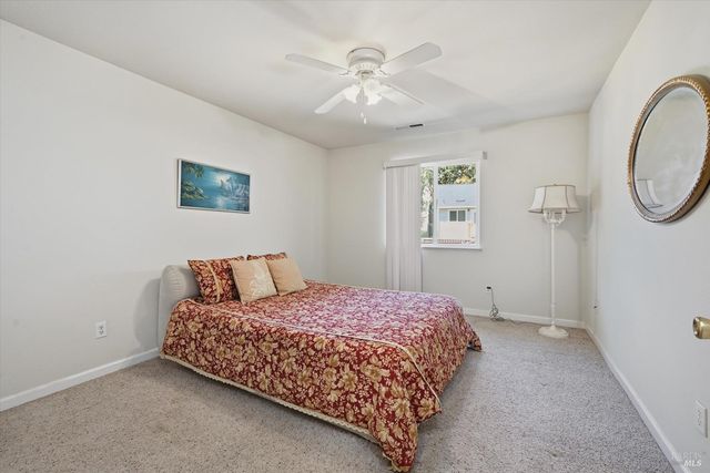 18650 Horseshoe Rd, Hidden Valley Lake, CA 95467