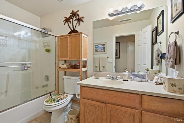 18650 Horseshoe Rd, Hidden Valley Lake, CA 95467