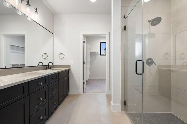 711 N Paleface Ranch RD 8, Spicewood, TX 78669