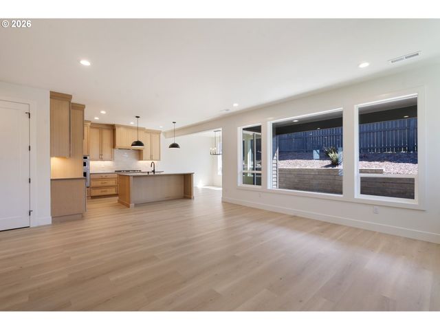 3525 N 11TH Cir, Ridgefield, WA 98642